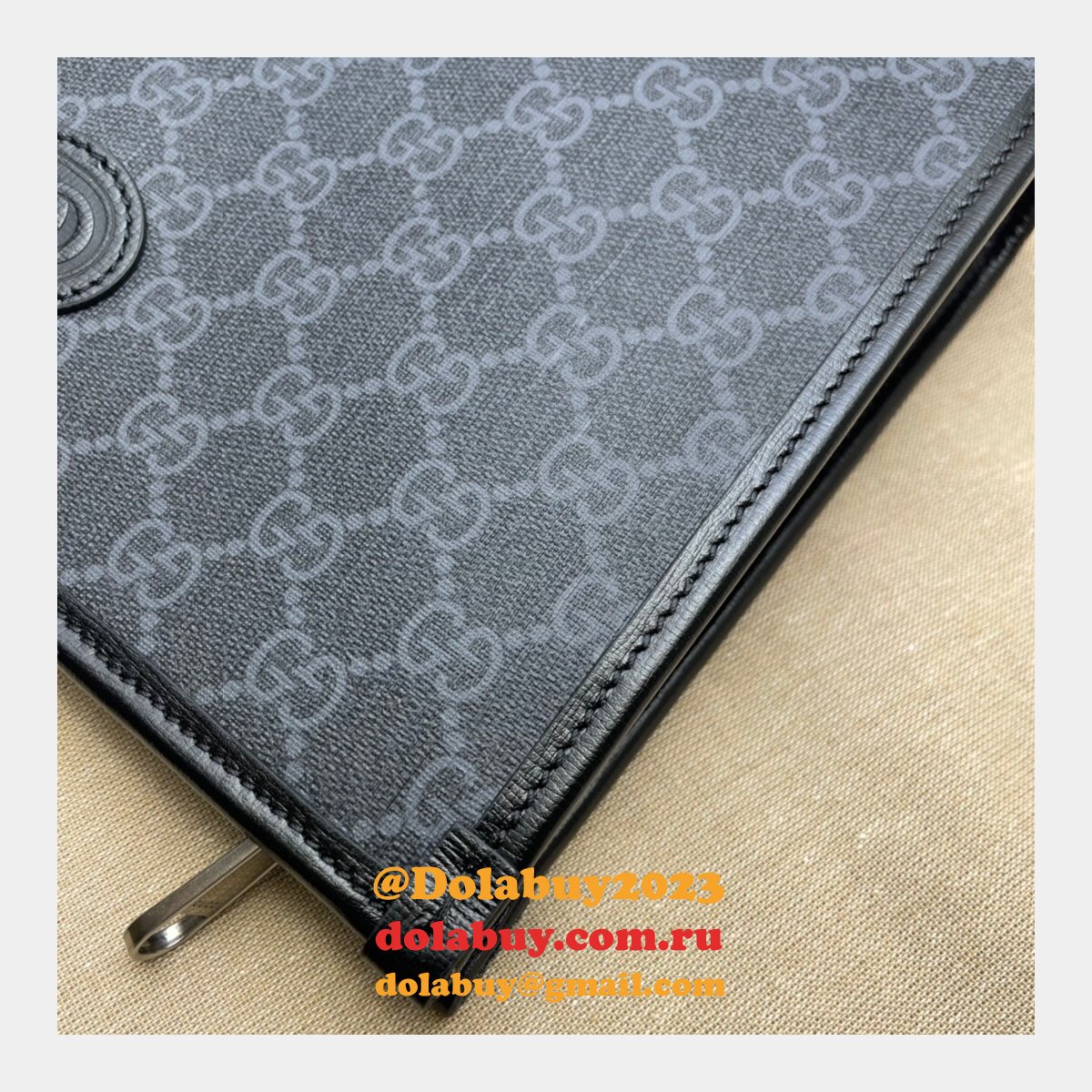 Offers 1:1 Gucci Knockoff Beauty Portfolios Interlocking 672956 GG Supreme