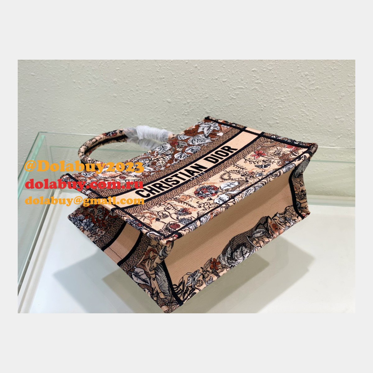 Best Fashion Christian Dior CD Book Tote Cheap Replica Bag