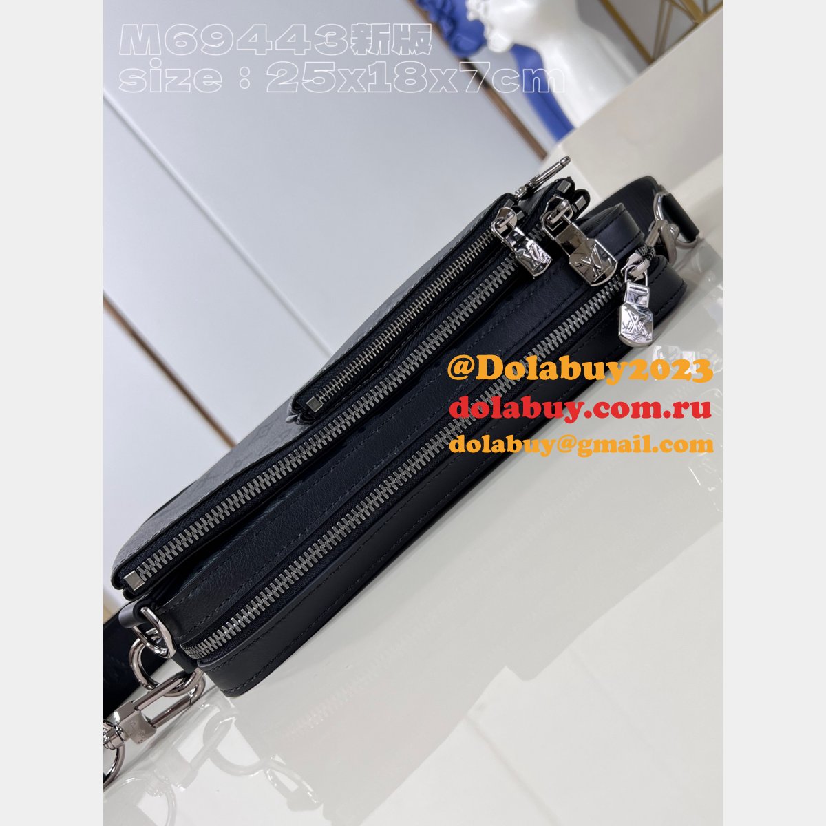 Louis Vuitton Top Quality Trio Messenger G66 M69443 Grey