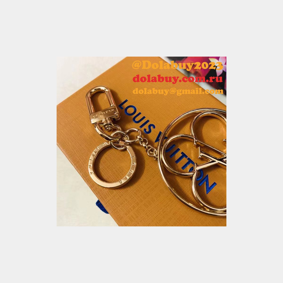 Louis Vuitton Flower Finesse Bag Charm M69002 Key Holder