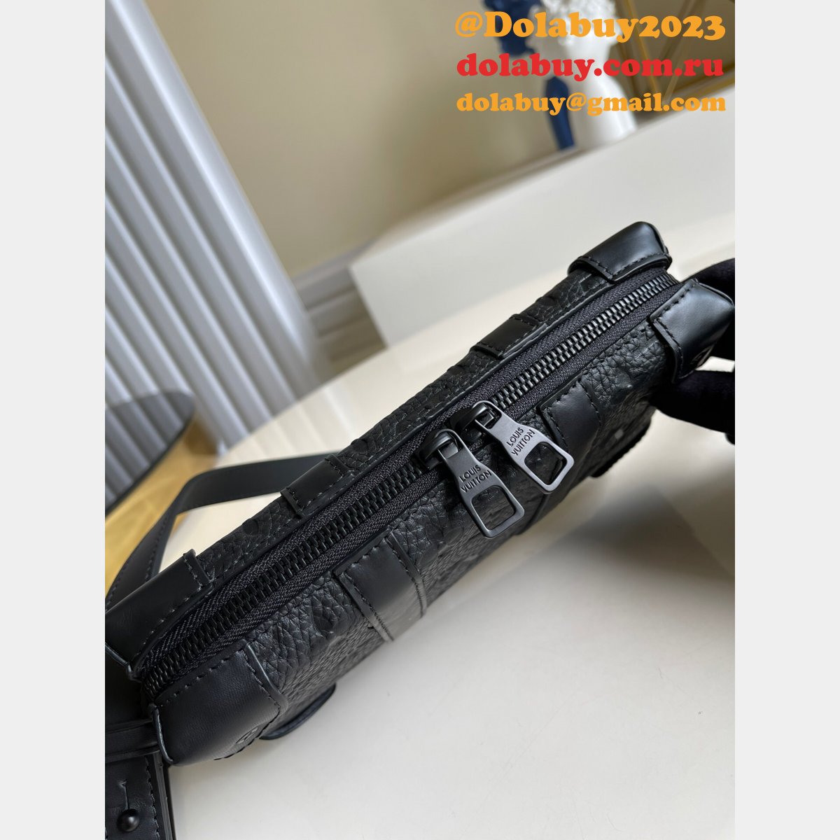 China Louis Vuitton Soft Trunk Wallet Taurillon Monogram M80224 Black