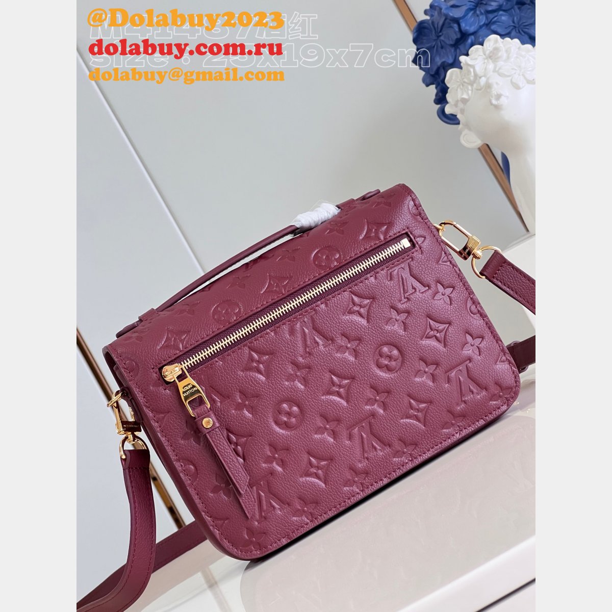 Pochette Metis M46613 Fake Louis Vuitton Perfect 1:1 Mirror Bag