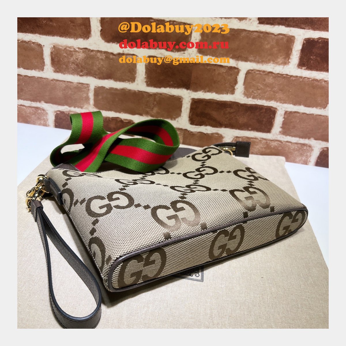 The highest quality fake gucci 699130 Jumbo GG messenger bag
