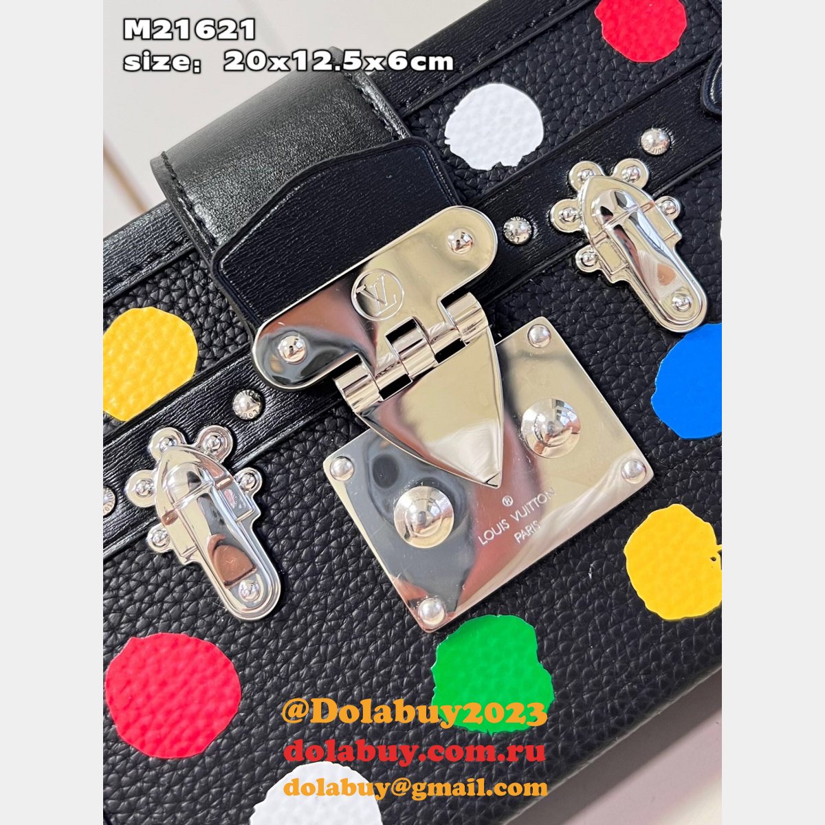 Louis Vuitton LV x YK Replica Petite M21621 Malle Taurillon Bag