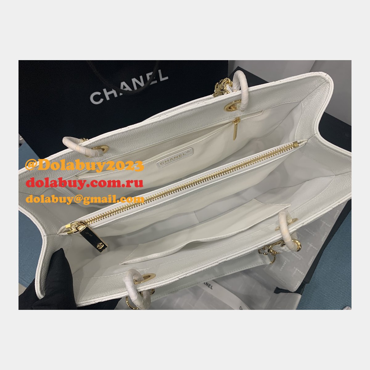 Best classic CC 50995 shopping bag CAVIAR leather