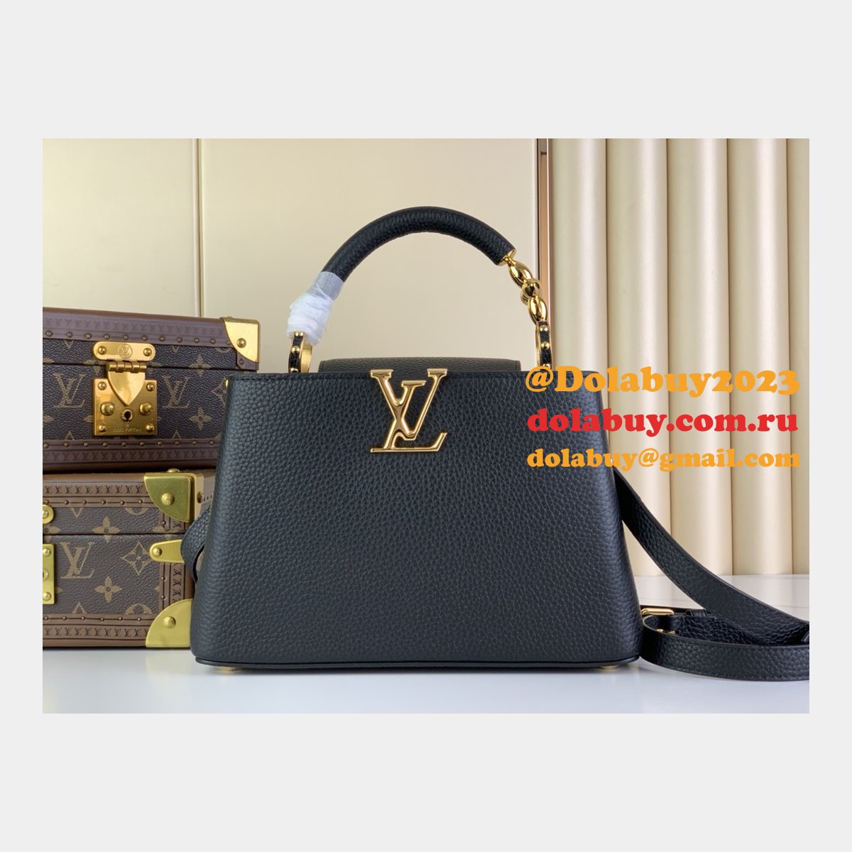 The Capucines M48865 M24989 M24698 Louis Vuitton Designer Replica Bag