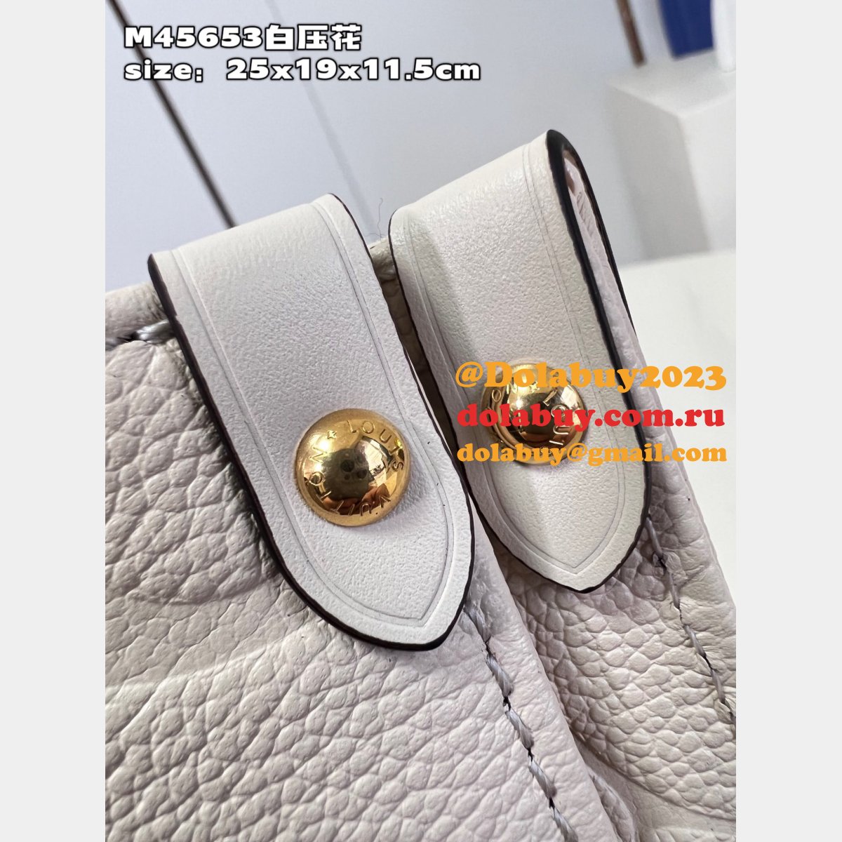 Louis Vuittons OnTheGo 7 Star Replicas Monogram Empreinte Bag