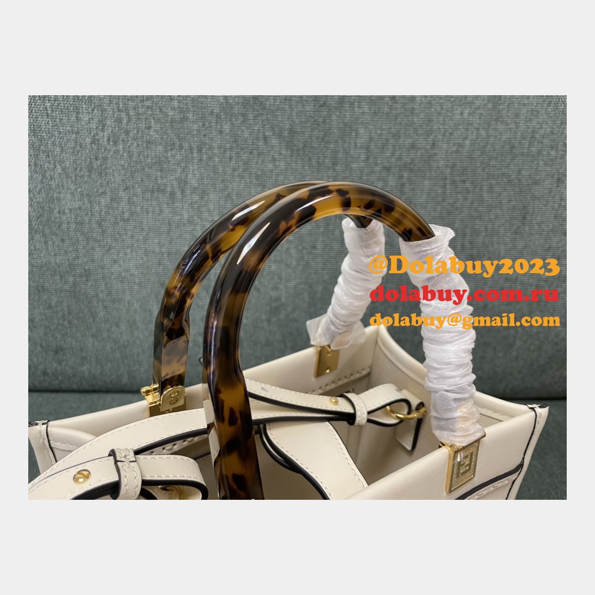 Replica Top Quality FENDI TOTE Sunshine mini handbag