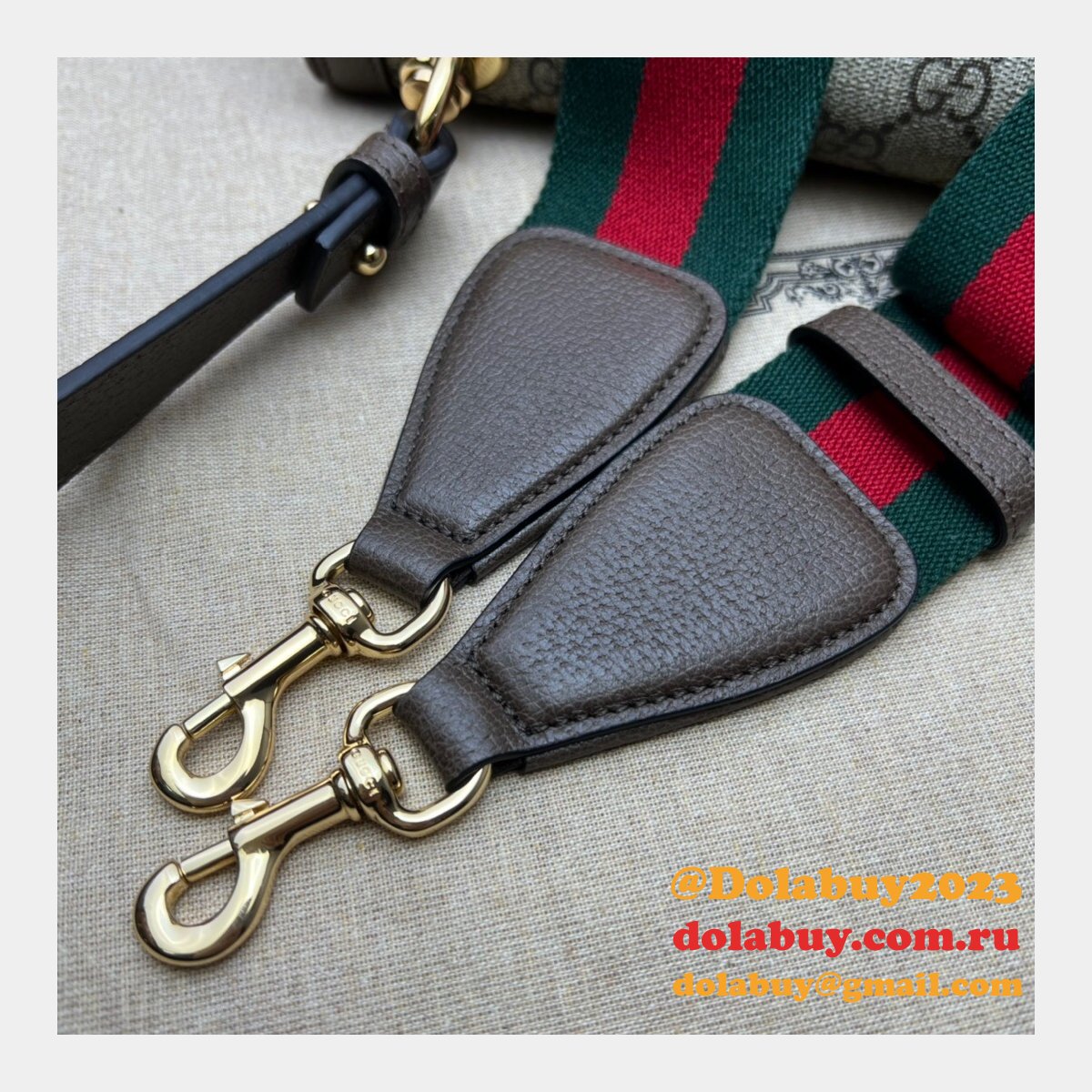 faux G*u*i medium bag messengers round interlocking g 699210