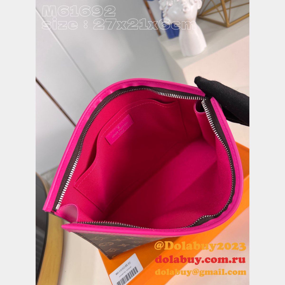 Pochette Voyage Copy Top Quality M61692 Louis Vuitton Replica Bag