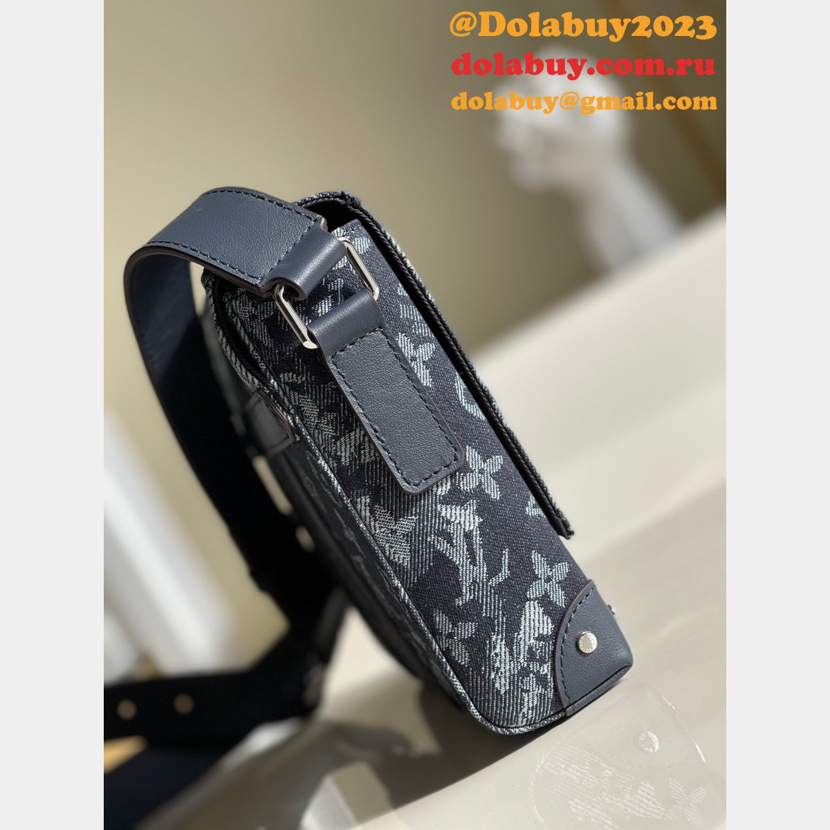 Shop Louis Vuitton Replica Trunk Messenger Monogram Other M57282