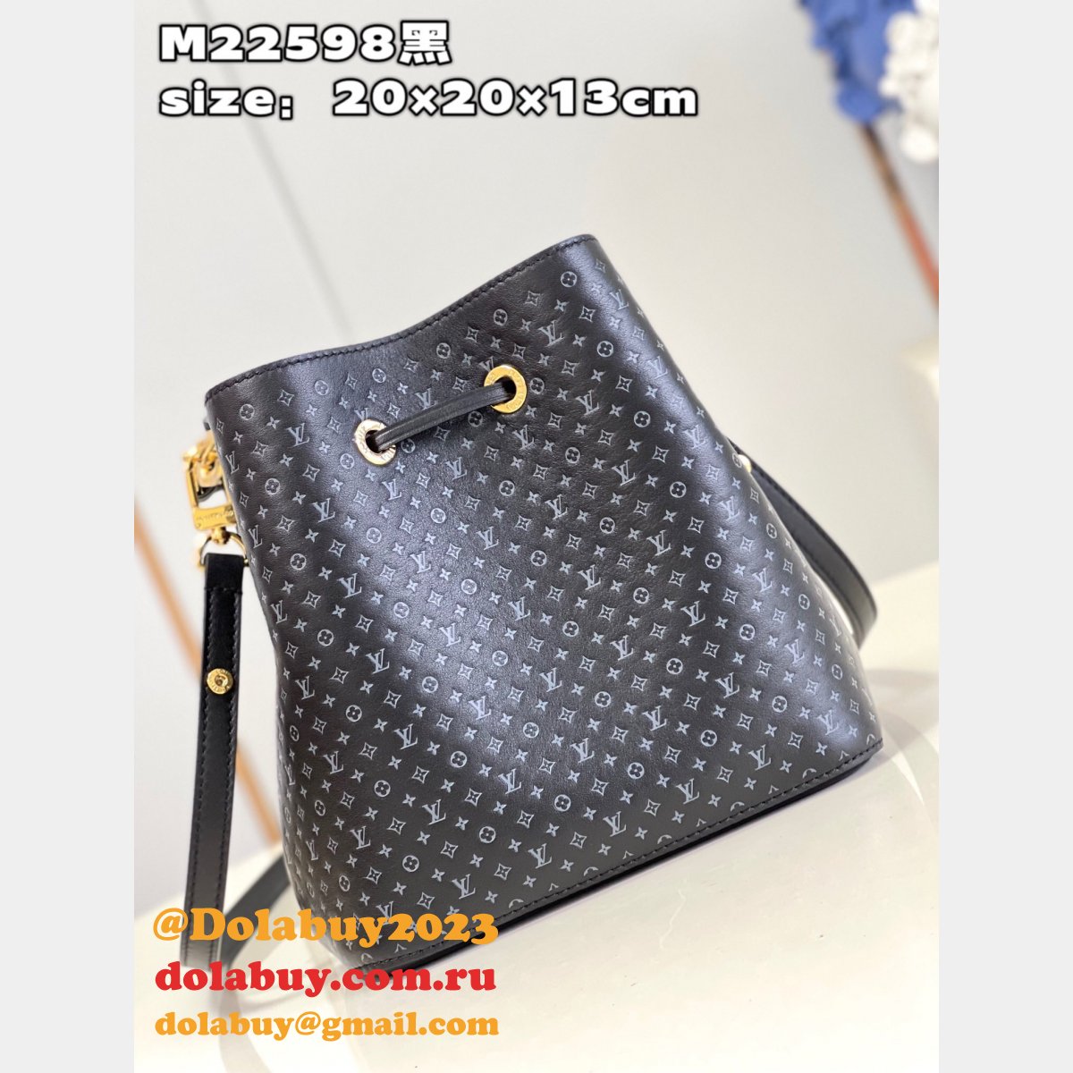 Neonoe H27 Louis Vuitton Lock Monogram M22598 Replica Bag