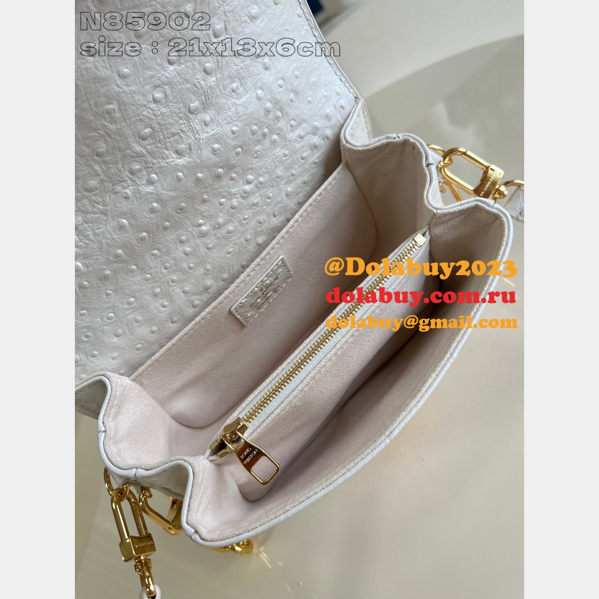 LV N85902 Pochette Métis East West Louis Vuitton Replica Bag
