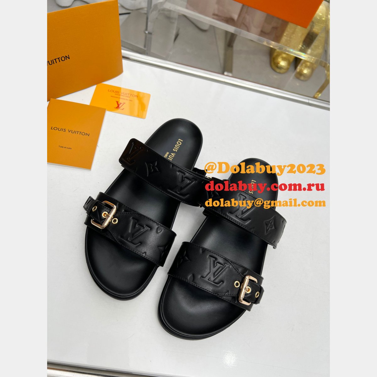 Top Quality LOUIS VUITTON men slippers