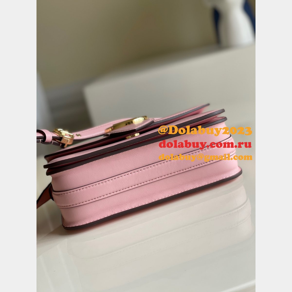Louis Vuitton Replica Pont 9 Luxury M55948 Pink Leather