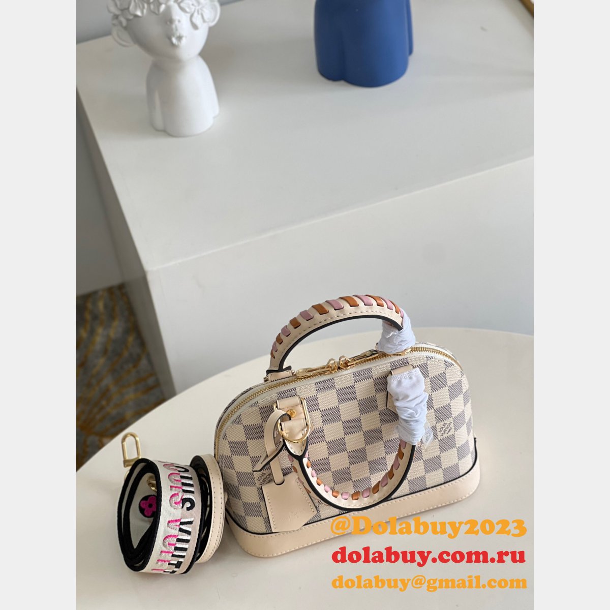 How to Buy Louis Vuitton Replcia M41221 Alma BB Bag