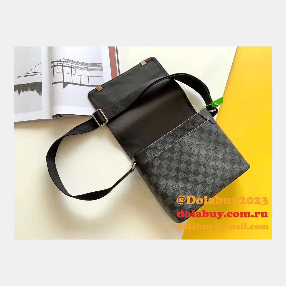 Replica LVS District PM Damier Graphite Men Bag N41028