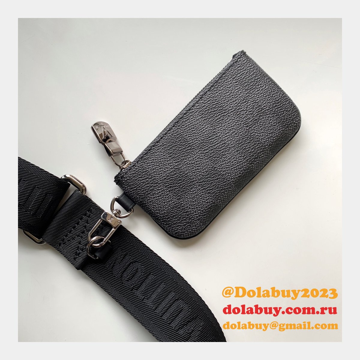 Louis Vuitton Replica Damier Canvas M50017 Bag