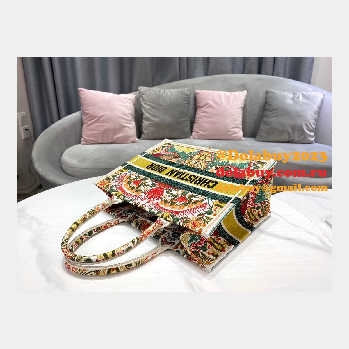 Replicas Christian Dior Luxury Dior Oblique Embroidery