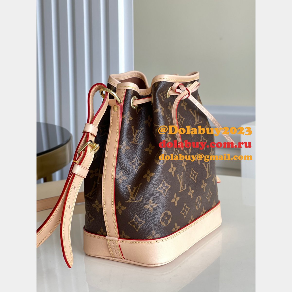 Louis Vuitton UK 7 Star Noé BB Monogram M40817 Brown Handbags