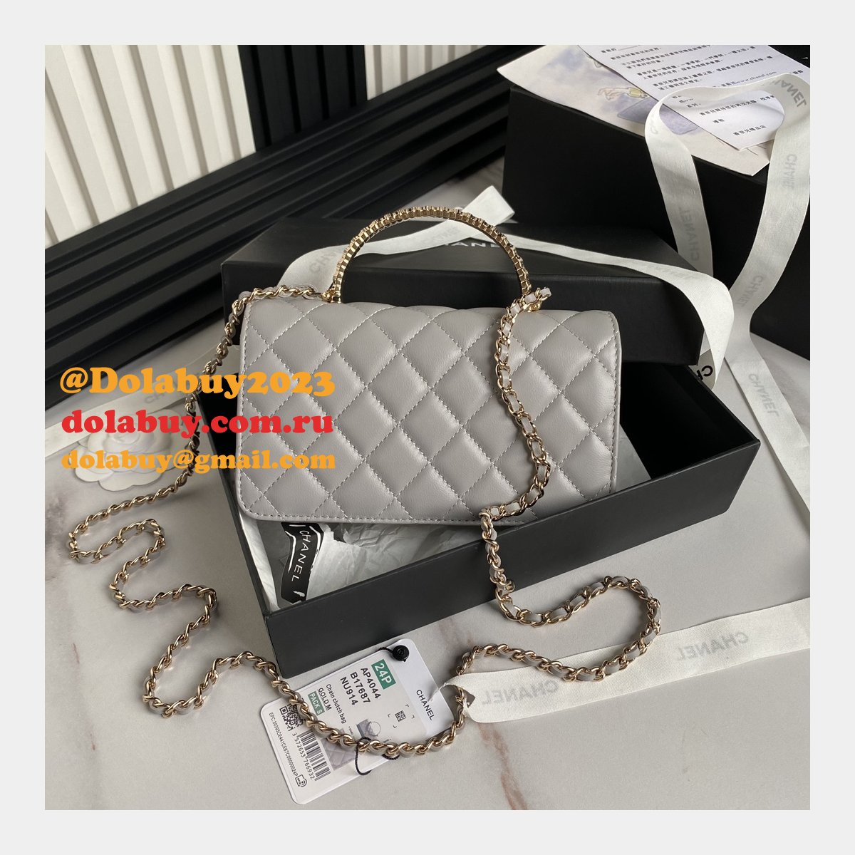 Luxury Replica Store Clutch With Chain AP4044 Totes Bag