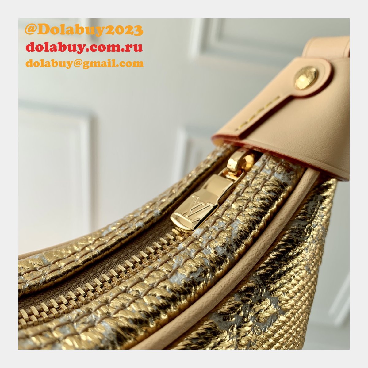 Loop Louis Vuitton Replica M22928 Autres Toiles Monogram Bag