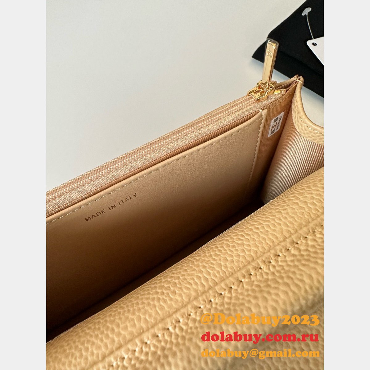 High Quality CC woc chain bag AP0250 MAGNETIC BUCKLE caviar 19CM