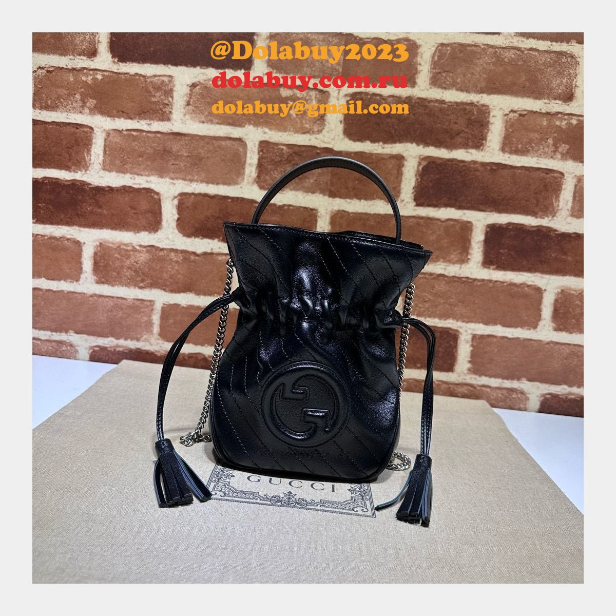 Top Quality gucci bLONDIE MINI BACKET BAG 760313 Replica