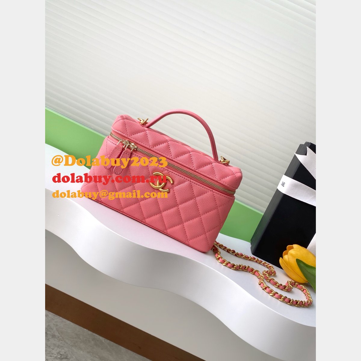 Replica AP4483 Classic Clutch With Chain Knockoff Bag