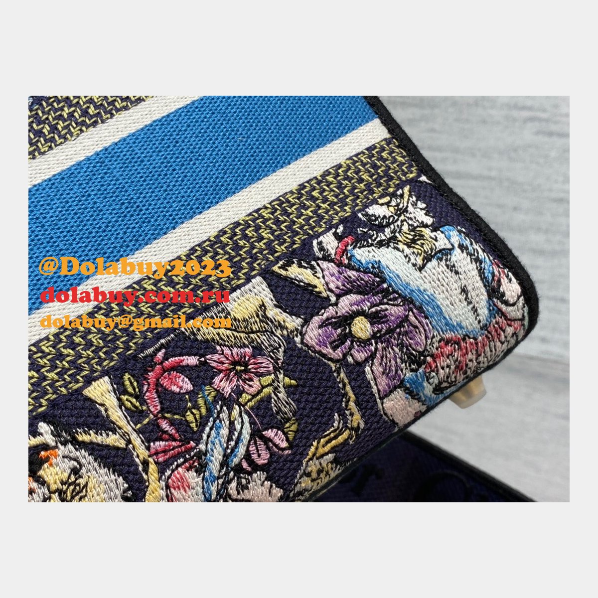 Christian Dior AAA+ Replica Canvas Lady 24CM Tote Bag