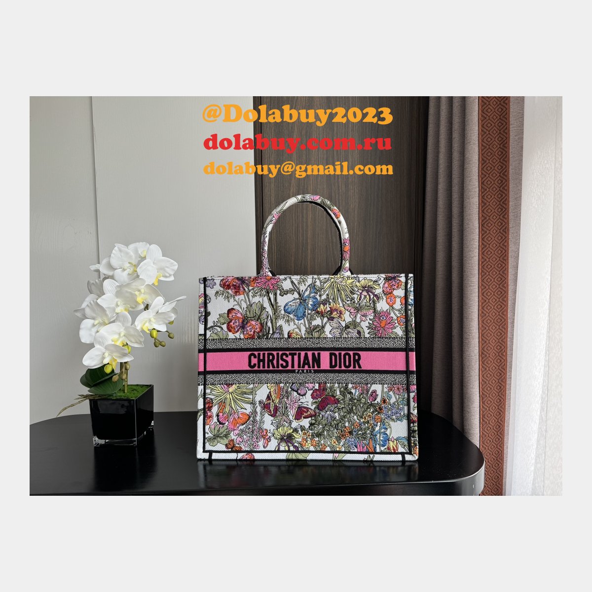 The Best Ways to Buy Replica CD Book Tote Dior Bags