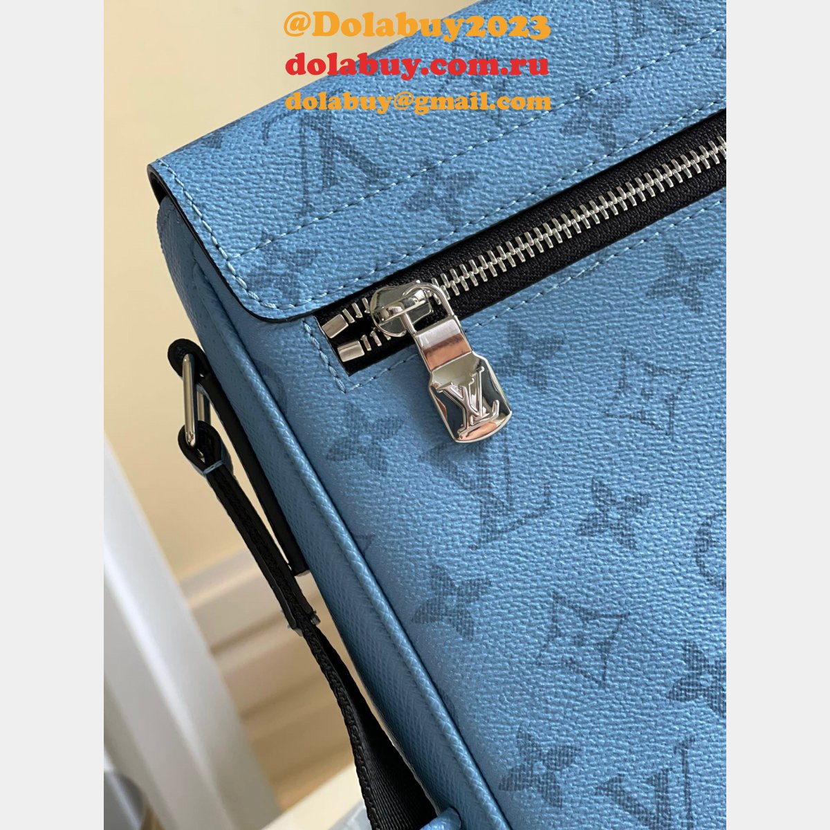 UK Louis Vuitton New Messenger M30746/M30745 K45 Black/Blue