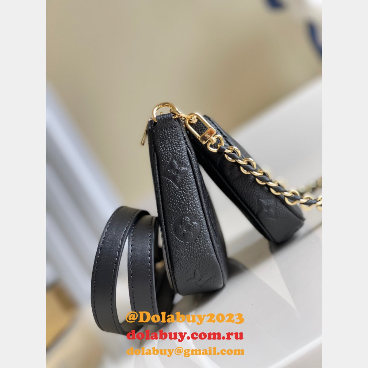 Louis Vuitton Cheap M57631 Black Pochette Accessories Monogram
