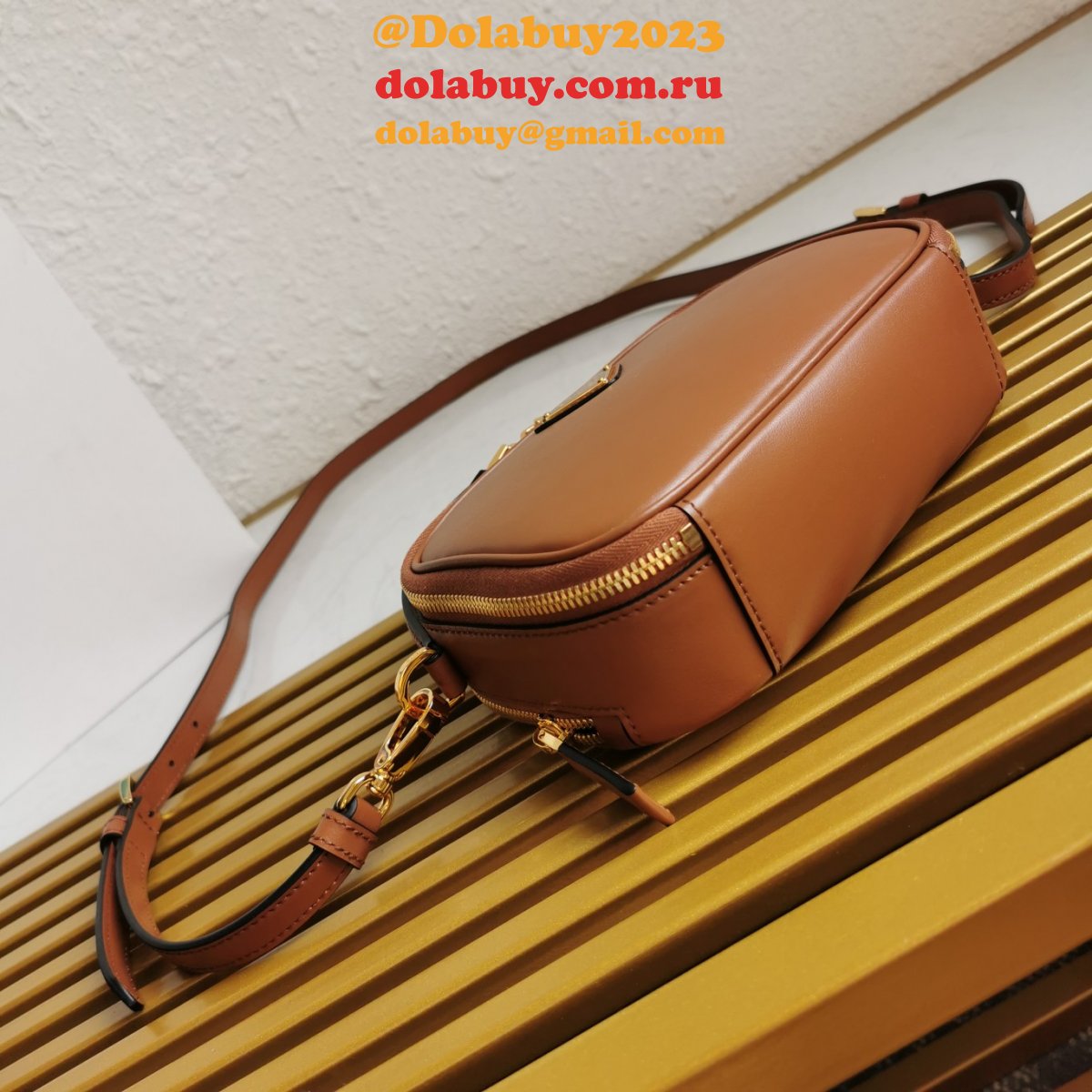 Prada 1BH203 Saffiano Leather Replica Envelope Best Bag