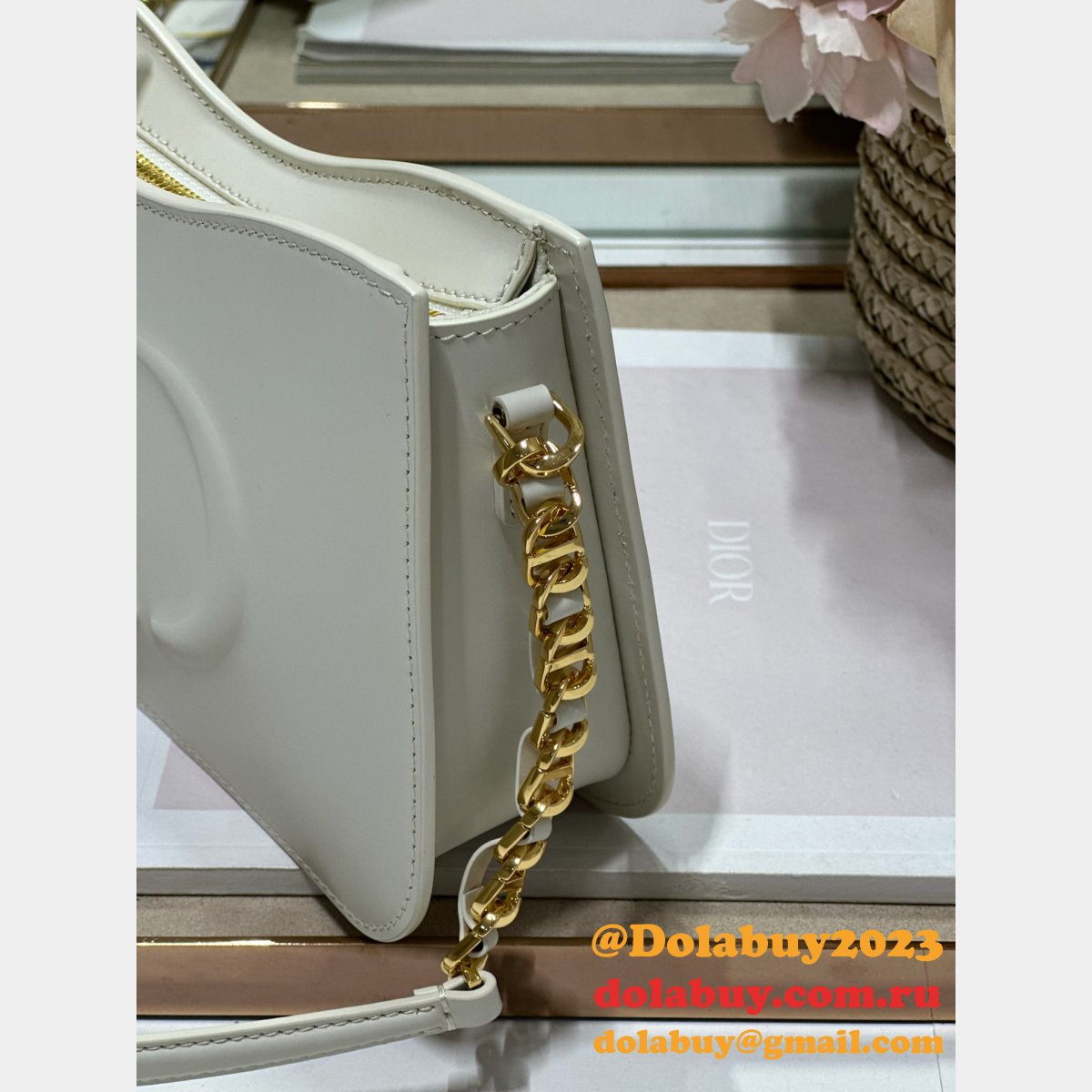 CD Signature Hobo 8017 Shop High Quality Fake Bag