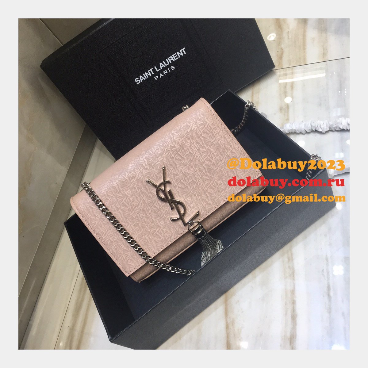 Saint Laurent 20CM Vicky Quilted Shoulder Bag