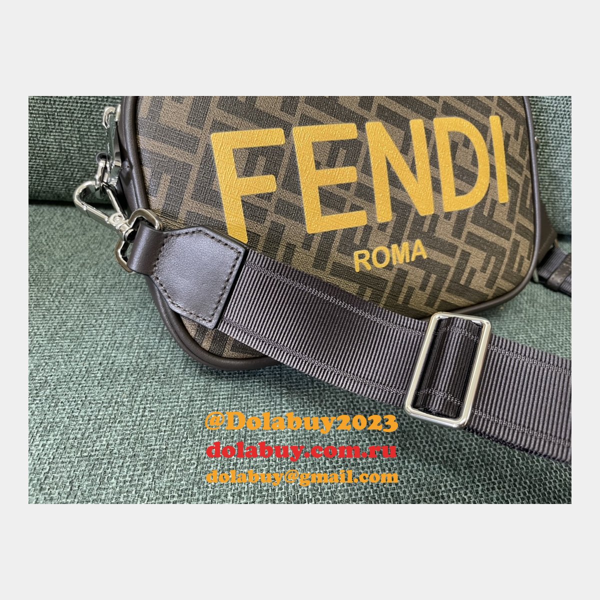 Replica Luxury & Designer 8587 Fendi Camera Bags