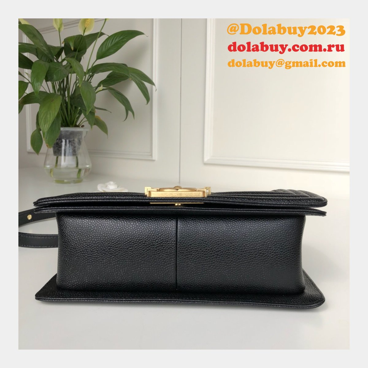 AAA+ CC Le Boy Luxury Replica Black Bags Caviar 25cm