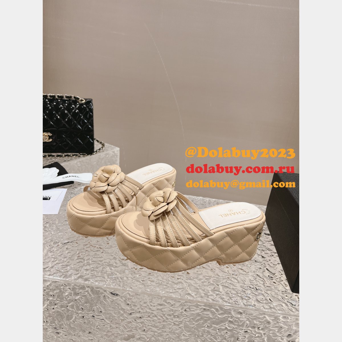 Fashion Perfect Flat Sandals 7 Star Replica Shoes