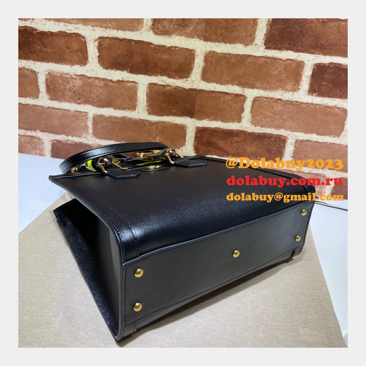 AAA Replica Designer Gucci 660195 Diana small tote leather Handbags