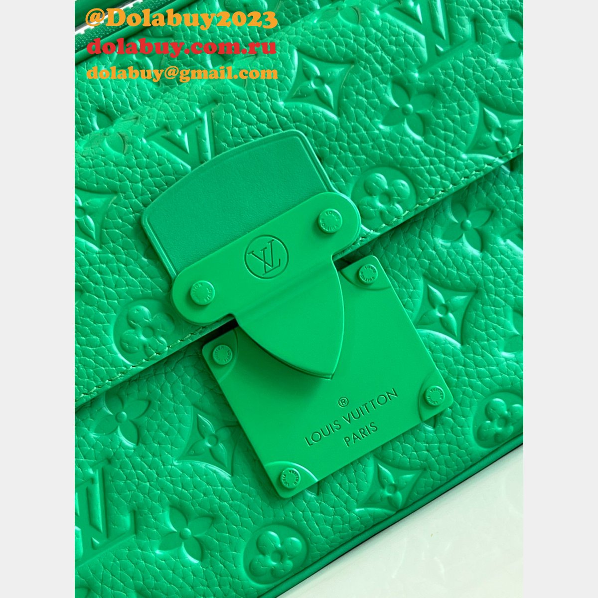 UK Louis Vuitton Replica M20904 S Lock Messenger Bags