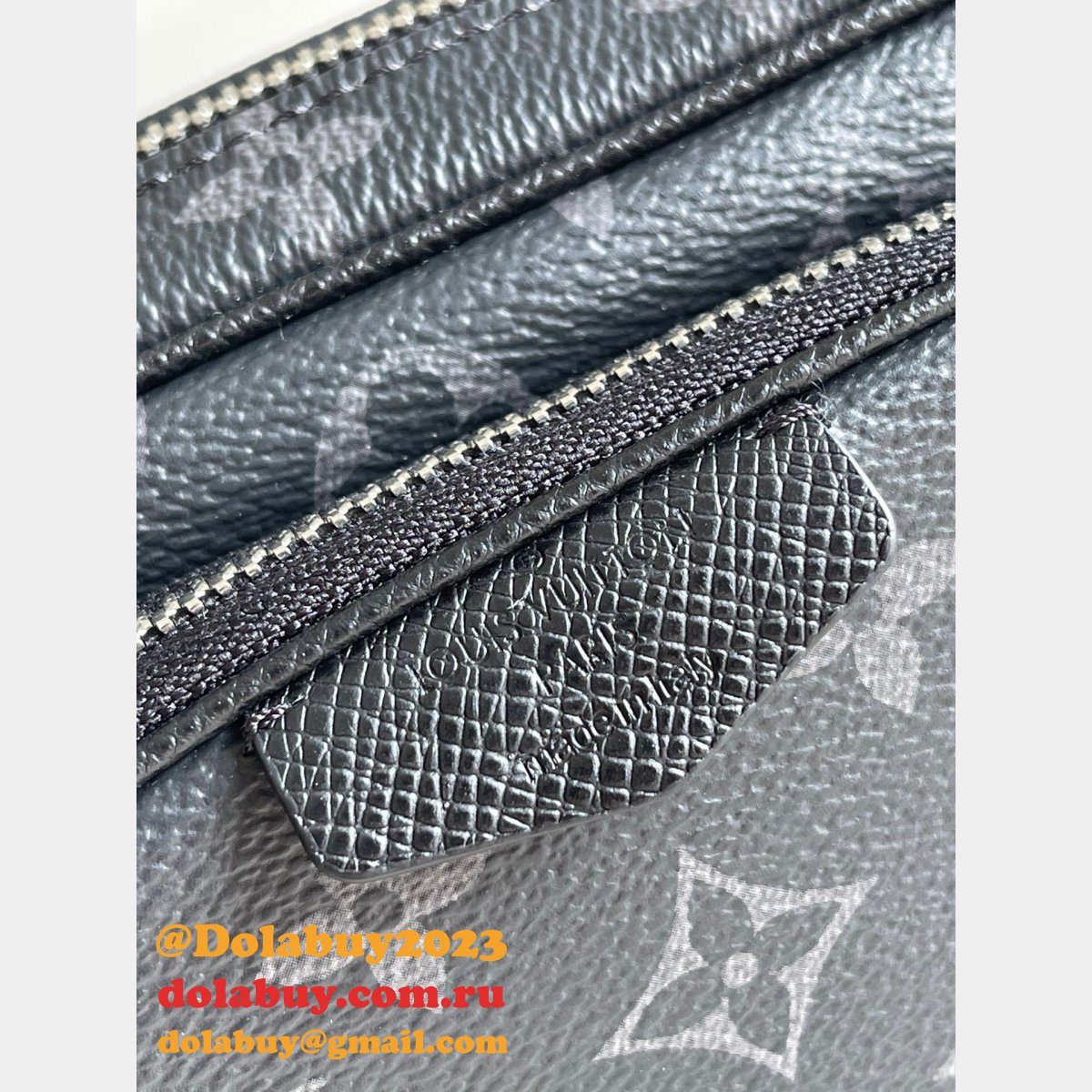 Louis Vuitton UK Replica M30781 Outdoor Pouch K45 Rose/Black