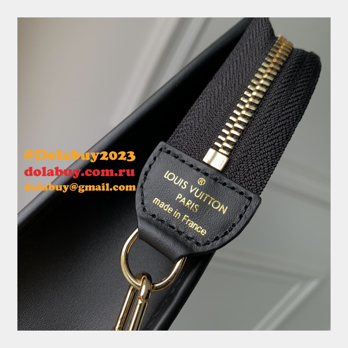 Toiletry Pouch On Chain M82521 Top Louis Vuitton Replica Bag