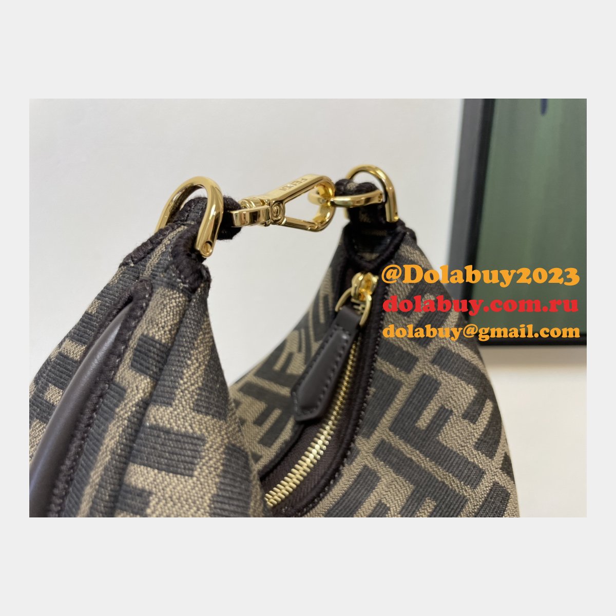 Our Dolabuy Best Praphy 56853 Designer Replica Fendi Bag