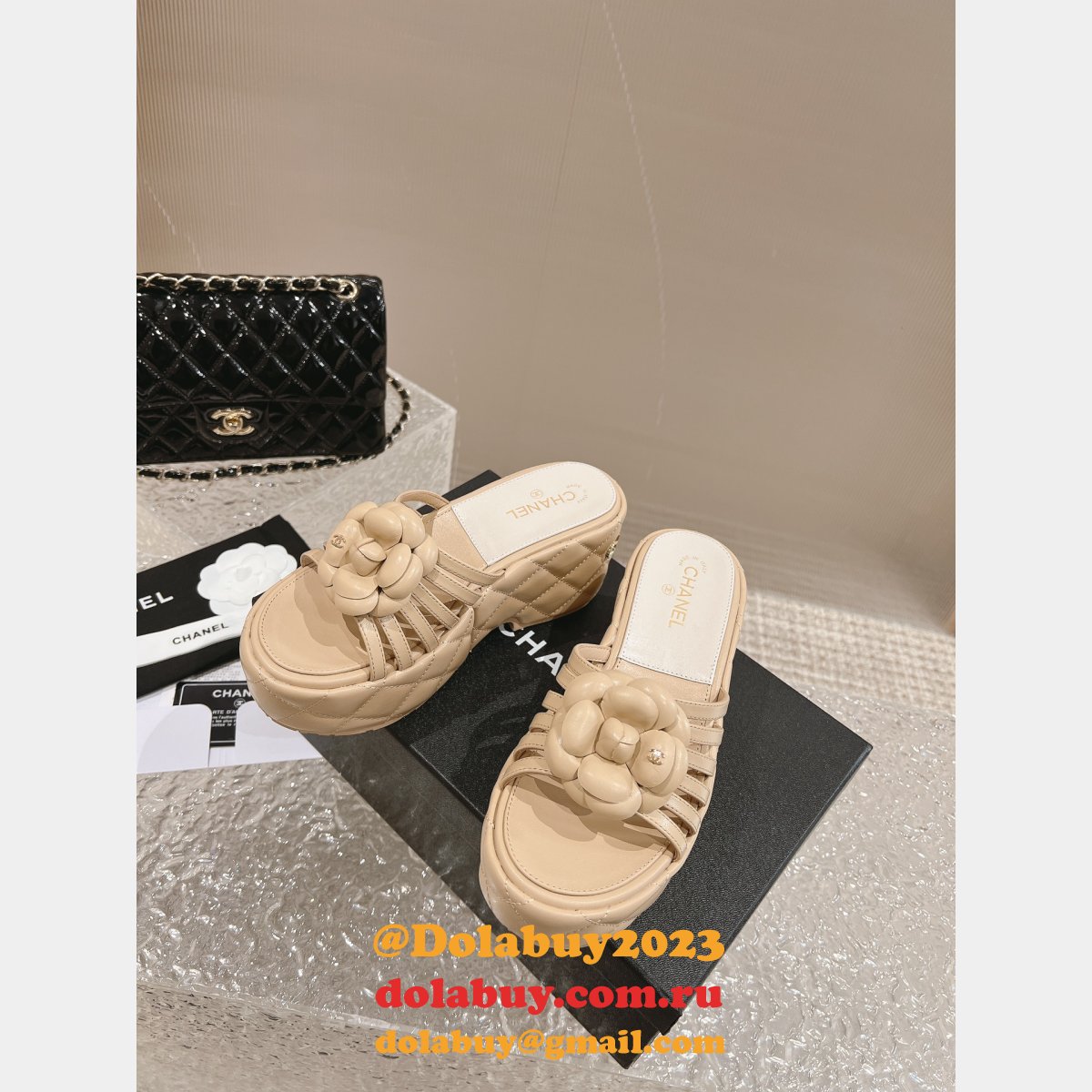 Fashion Perfect Flat Sandals 7 Star Replica Shoes