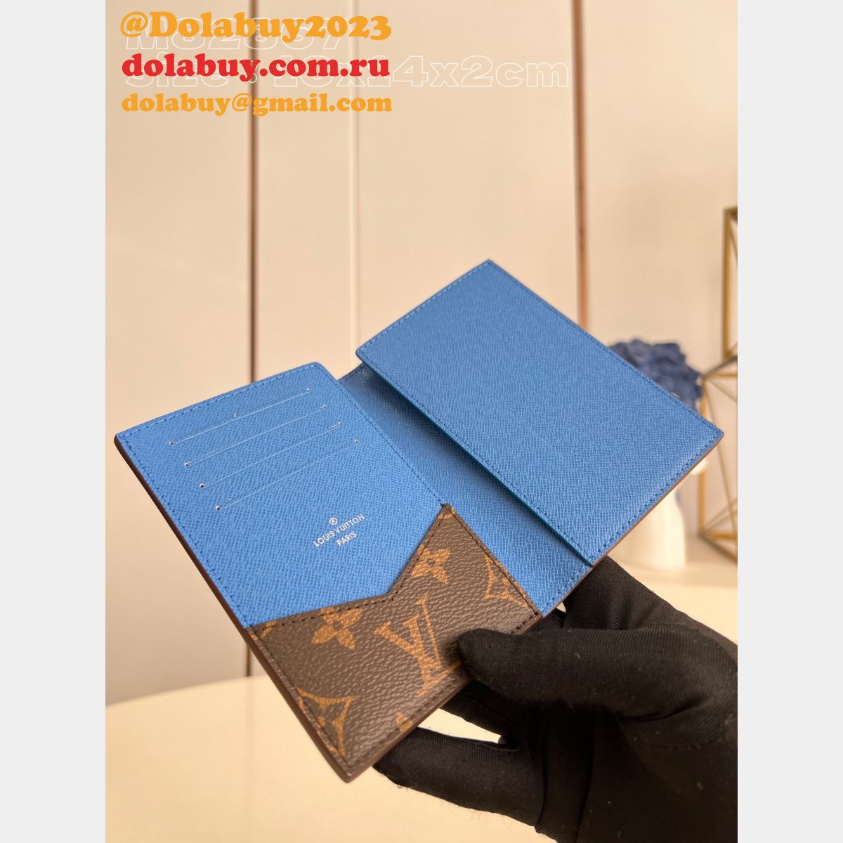 Passport Cover Louis Vuitton M82867 Travel Replica Bag