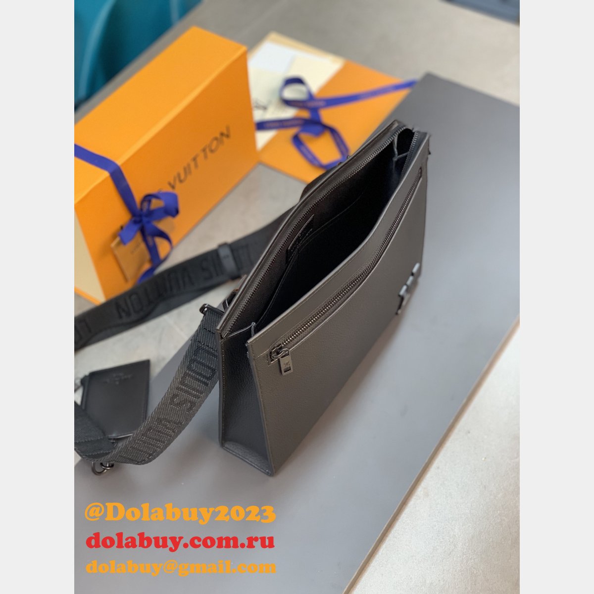 Messenger Voyage Louis Vuitton Knockoff LV Aeogram Luxury M59329 Bag