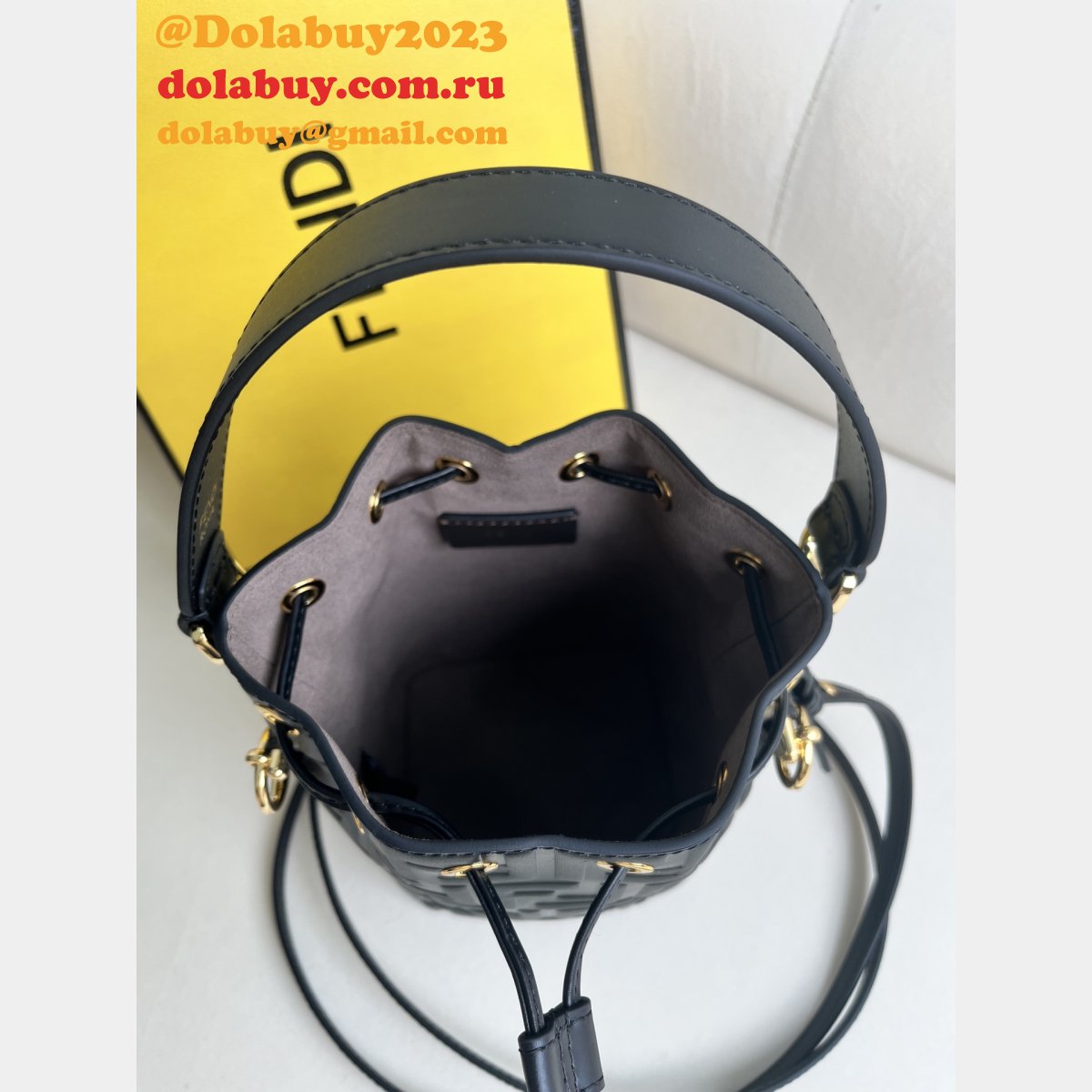 Top Quality Wholesale Fendi Mon Tresor FF small BUCKET BAG