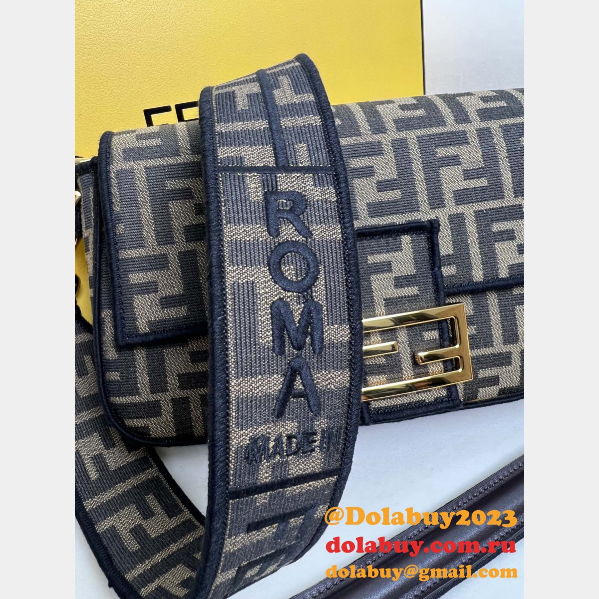 Luxury fendi Cheap Medium Iconic Baguette handbag