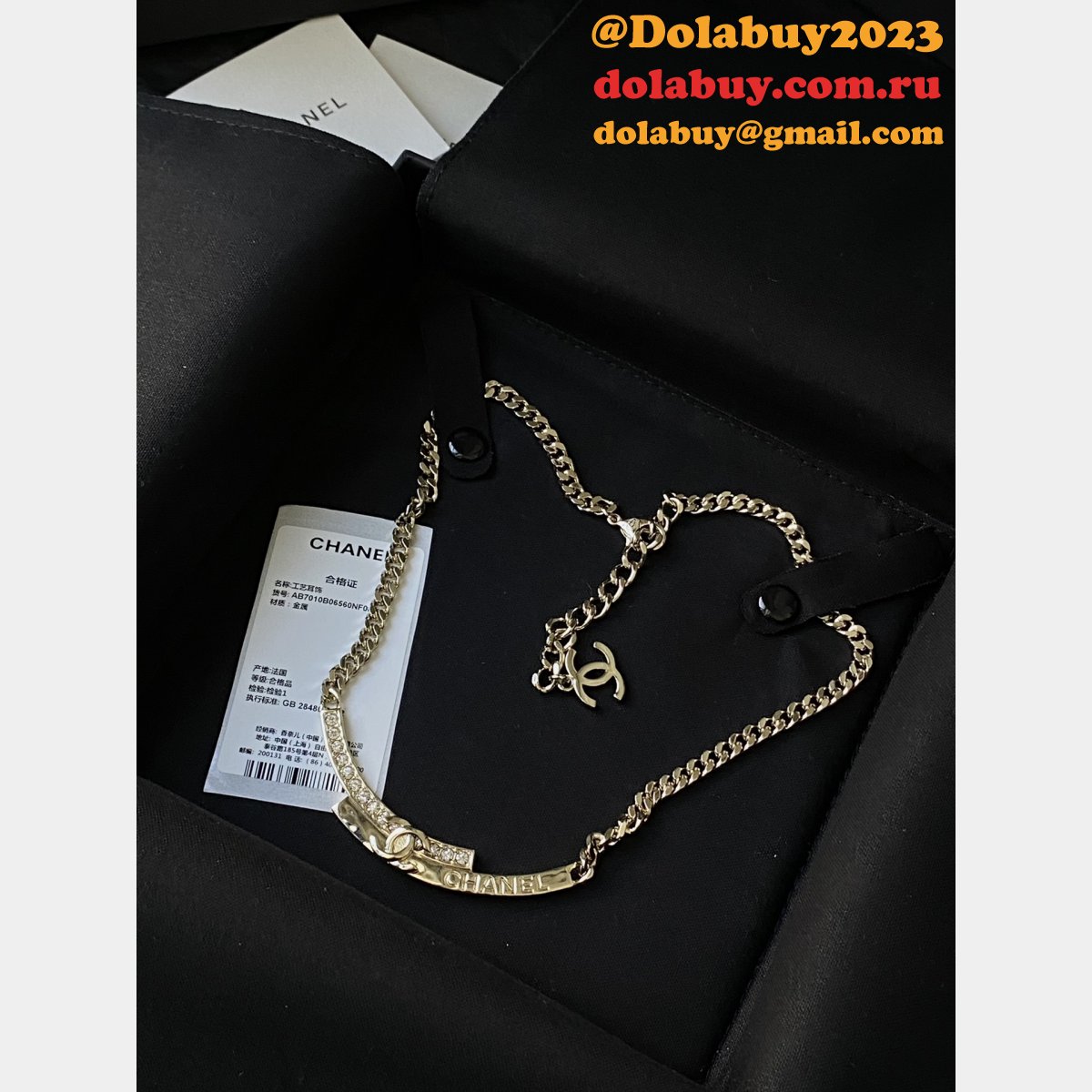 Quality Replica Inspired Choker Necklace Wholesale